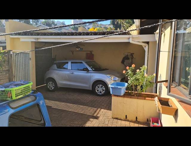 2 BEDROOM COMPLEX FOR SALE IN MUSGRAVE